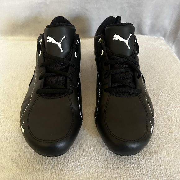 Puma BMW Motorsport low cut tennis shoe size 6. - Picture 1 of 10